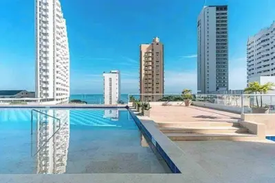 Image de \nDuplex apartment near the old town and beach. Beautiful views of the sea.