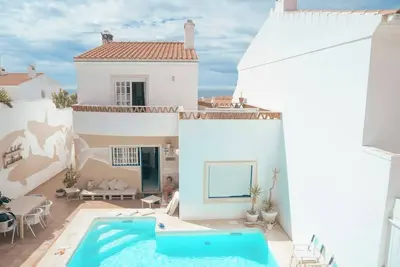 Image de Villa, Ocean View&Pool. Beach in walking distance. EriceiraSoulSurfersGuesthouse