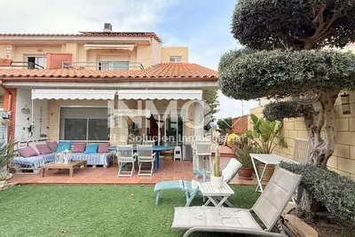 Corralet I - Quatre Chambres Maison, Couchages 10