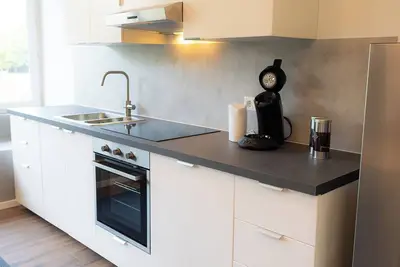 Image de Dohann1. Bright and open apartment close to the center with private parking space in front of the door