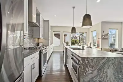 Image de 2br (3-bed) Lux Townhouse Hot Tub Stay-Private Gym