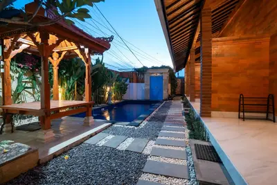 Image de Authentic Balinese design with modern touches