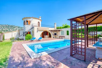 Image de Villa Christine - Votre refuge familial sur la Costa Brava