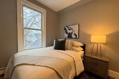 Image de The Cascade Crib: Portland Vibes, Homey Feel