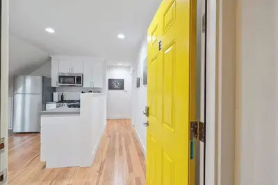 Image de <4 Bed > Quiet 3br Nr Downtown/Food/Ferry