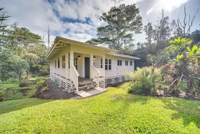 Image de Beach Gear Provided! Lush, Quiet Hawaiian Hideaway