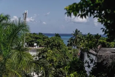 Image de Condo on 5th, terrace ocean view