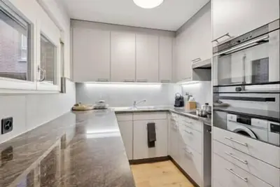 Image de Welcoming Comfort in Wetzikon's Core!