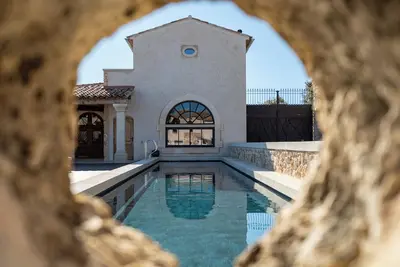 Image de Grande propriété à louer en Provence: Lavande et Merveilles