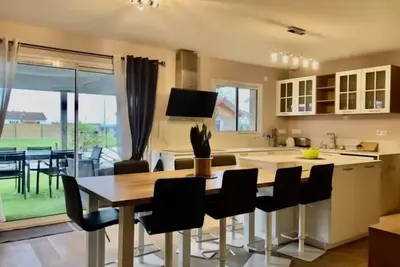 Image de Belle maison de campagne avec 2 chambres