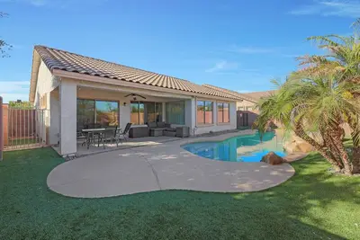 Image de Single story Goodyear property w/ pool. Near spring training & Phoenix Raceway!