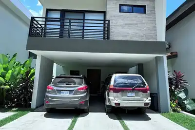 Image de Charming 2-bedroom townhome with WiFi and Ac in Playa Hermosa