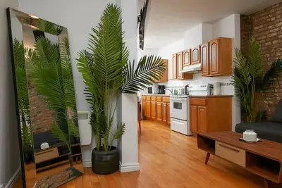 Elegant 4br residence in downtown Mtl