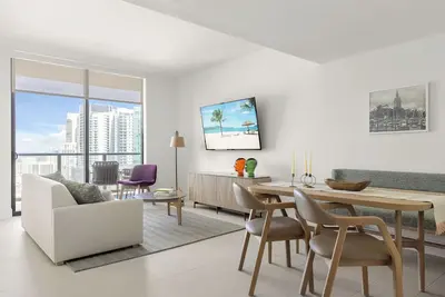 Image de 4513 - 1br Apt with Pool & Gym next to Kaseya Center