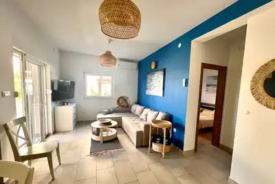 Image de Appartement de deux chambres avec la terrasse et la vue sur le mer Rogoznica (A-23714-a)