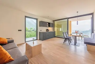 Image de Modern vacation apartment with saltwater pool, hot whirlpool, panorama on the Algunder Waalweg