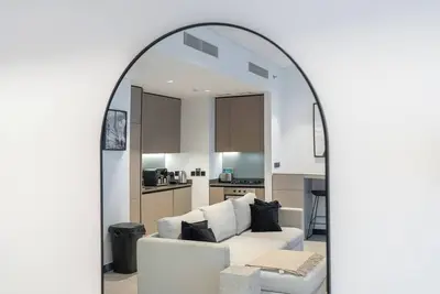 Image de Spacieux 1 chambre, vue sur Burj, piscine à débordement et jacuzzi