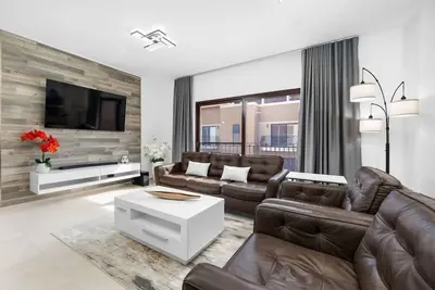 Image de Breathtaking 3br Luxury Condo at Calypso by Bocobay