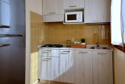 Image de Maison de vacances élégante entourée de verdure