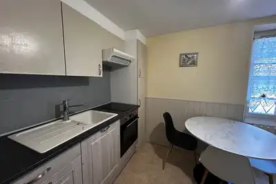 Image de T2 central à La Roche-Posay, 4 pers, Wifi, proche des Thermes