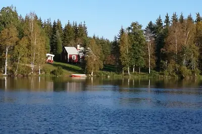 Image de Cottage old charm, private location, jetty, swimming, boat, free fishing, sauna.