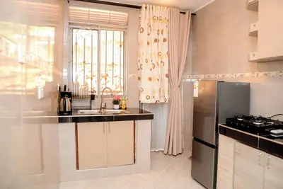 Image de Scenic Hilltop 2-bedroom apartment in wonderful Kampala with free WiFi