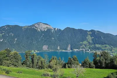 Image de Appt Edelweiss – vue imprenable lac et montagnes, calme, ensoleillé, terrasse