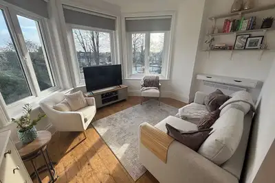 Image de Beautiful 1-bedroom apartment. Perfect for couples, families, or friends.