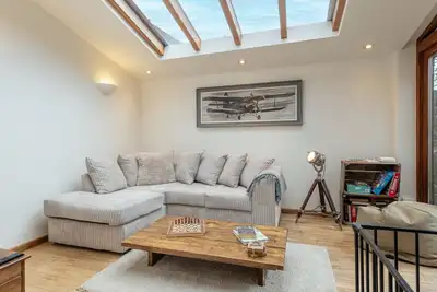 Image de The Coach House - Beautiful 1 Bedroom in Cheltenham