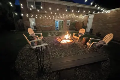 Image de Mvp Manor; 3 Min to Hof & Belden Village