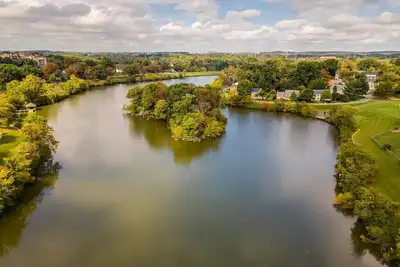 Image de Dmv 6br Luxury Lake House with Firepit, Game Room