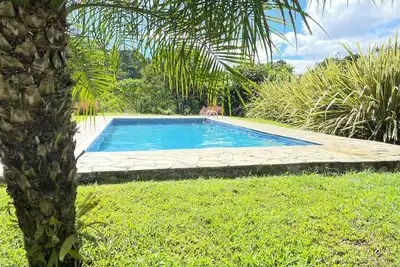 Image de Inn with pool and lake