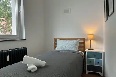 Image de Centrally located, small apartment with kitchen and shower room 2