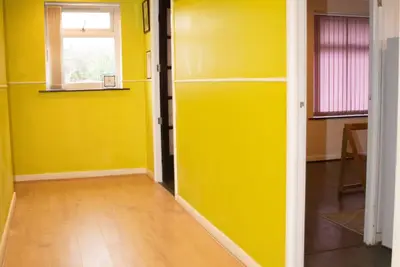 Image de Modern Flat with A/C & Basketball Court – Prime Leicester Location