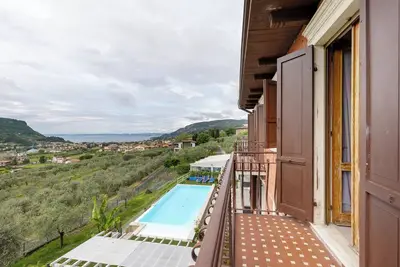 Image de Appartement 'Balcone Ale' avec vue sur le lac, Wi-Fi et climatisation