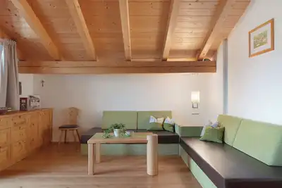 Image de Appartement 'Garmesegghof' avec vue sur les montagnes, jardin partagé et Wi-Fi