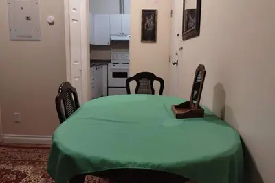 Image de 1 Bedroom apartment bright and peaceful, for a pleasant stay.