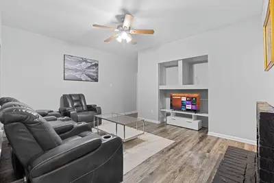 Image de Charming 2-bedroom apartment with Ac, WiFi in lovely Houston