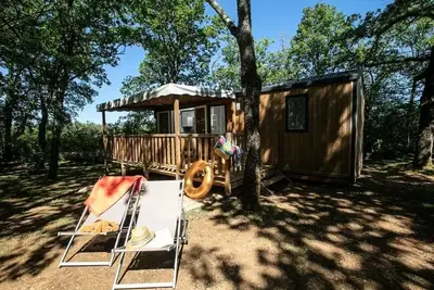 Image de Mobil-home Privilège Saint Cirq Lapopie 2 Ch - Tv 6 personnes