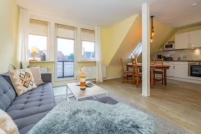 Image de Tom - 3-room vacation apartment on the 1st floor in Westerland with terrace.