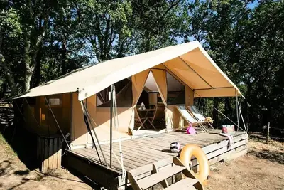 Image de Tente Lodge Insolite nature - 2 ch - sans sanitaires 4 personnes