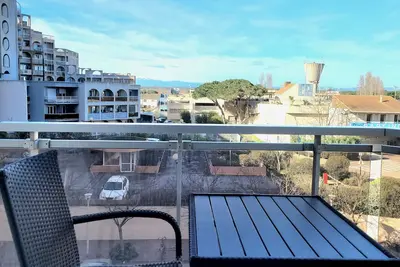 Image de T2 moderne 4 pers, balcon proche plage, parking dispo