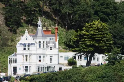 Image de The Bungalow sleeps 8 by the Happy Valley, Llandudno