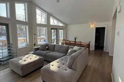 Image de Lake Winnipeg Ice Fishing Retreat in Matlock, Mb