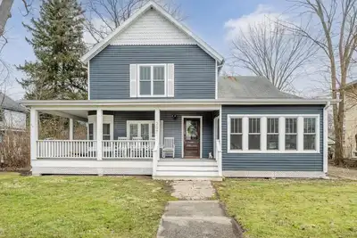Image de Three Oaks Multi Unit (2 Night Summer Min)
