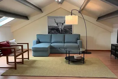 Image de Charming & Peaceful T3 with Private Garden -walking distance to the beach*