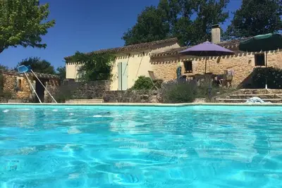 Image de Hideaway Gite nestled under a magnificent 12th C. Chateau in beautiful Perigord