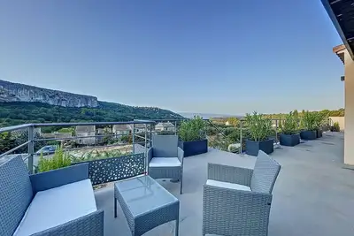 Image de Les Terrasses de Lioux****-Au coeur du Luberon-Piscine chauffée-Calme & confort