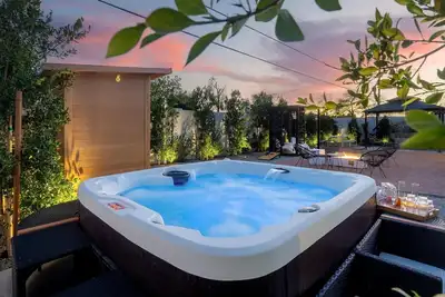 Image de Tranquil Luxe Retreat near Asu Scottsdale Phoenix: Hot Tub, Sauna, Fire Pit