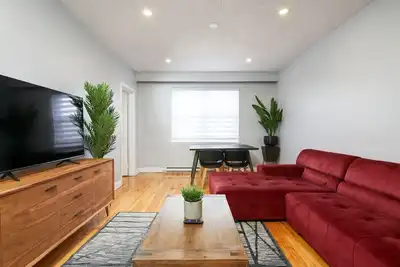 Image de Sunny 2br unit in Montreal